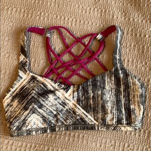 Lululemon Free to be Wild Sports Bra
